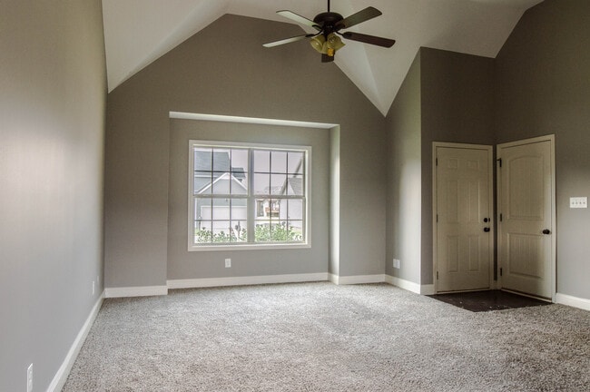 591 Kicker Ct in Clarksville, TN - Building Photo - Building Photo