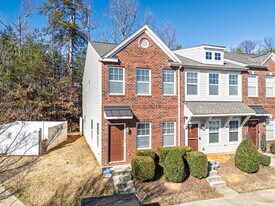 4276 Sutwick Dr in Charlotte, NC - Building Photo