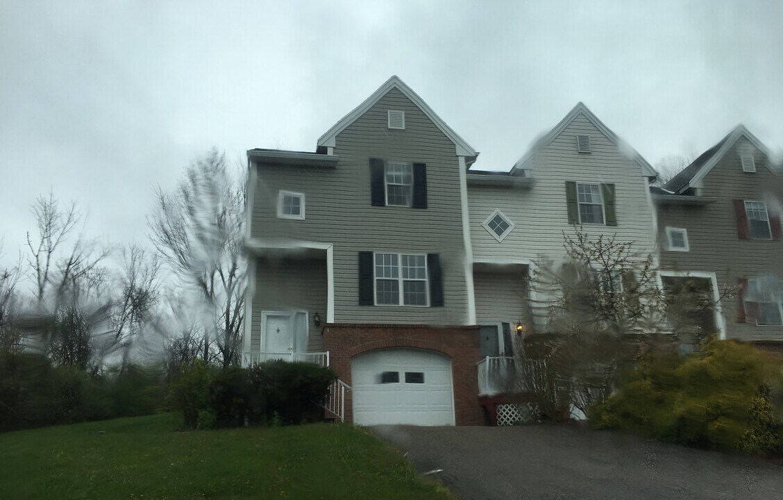 44 Westfield Pl, Unit 44 Westfield Pl in Athens, OH - Foto de edificio