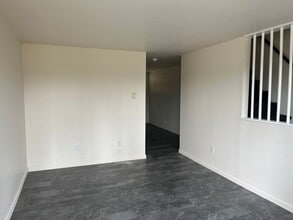 3203 Days Mill Rd in York, PA - Building Photo - Building Photo