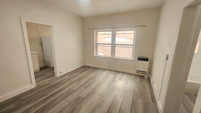 844 S Westlake Ave in Los Angeles, CA - Building Photo - Building Photo