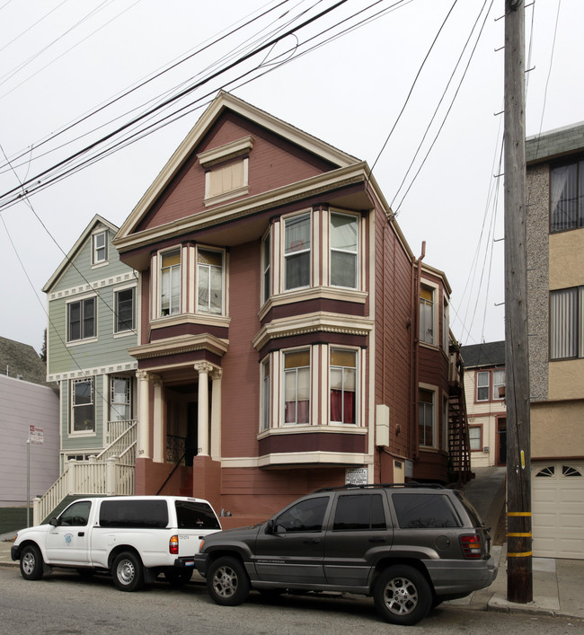 269-271 Richland Ave in San Francisco, CA - Foto de edificio - Building Photo