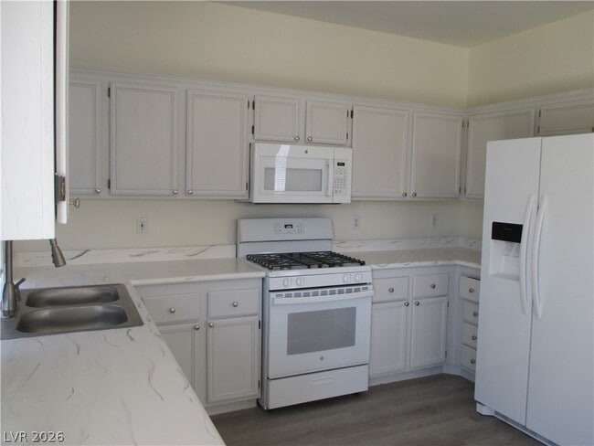 10009 Cambridge Blue Ave in Las Vegas, NV - Building Photo - Building Photo