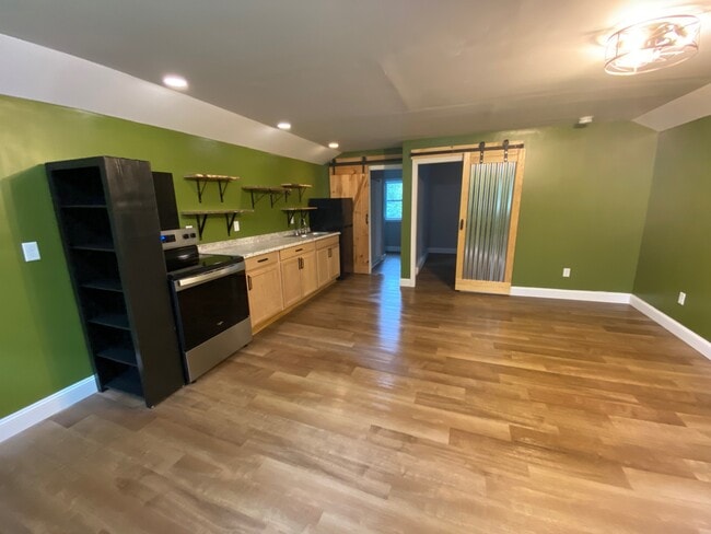 15 Spring St, Unit 15A