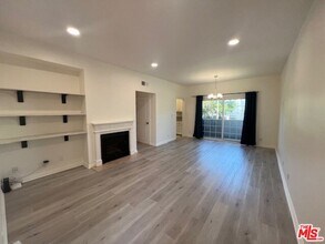 3261 Sawtelle Blvd in Los Angeles, CA - Building Photo - Building Photo