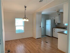 192 Oceans Blvd in Naples, FL - Building Photo - Building Photo