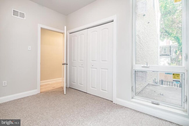 property at 321 N Preston St