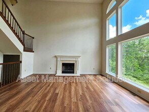 119 Carlton Point Dr in Wentzville, MO - Building Photo - Building Photo