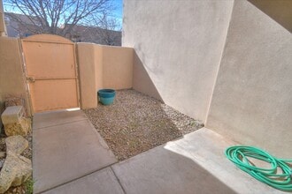 449 Cordova Ave NW in Albuquerque, NM - Building Photo - Building Photo