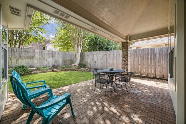 18747 Candle Park Dr in Spring, TX - Building Photo - Building Photo
