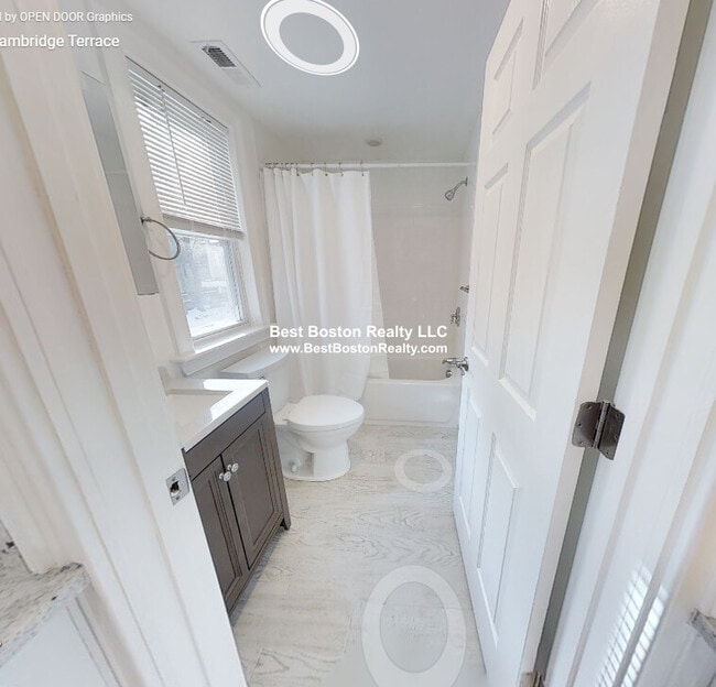 30 Cambridge Terrace, Unit 2 in Cambridge, MA - Building Photo - Building Photo