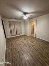 4022 E Cherry Hills Dr in Chandler, AZ - Building Photo - Building Photo