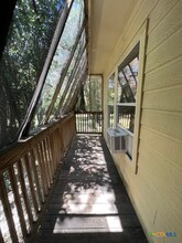 441 Lindsey St in San Marcos, TX - Building Photo - Building Photo