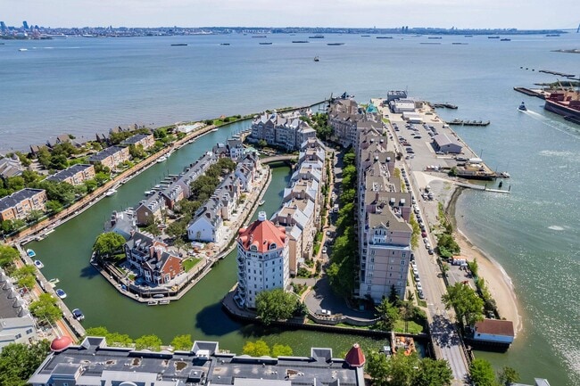 property at 30 CONSTITUTION Way