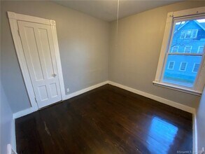 199 English St-Unit -2 in New Haven, CT - Building Photo - Building Photo