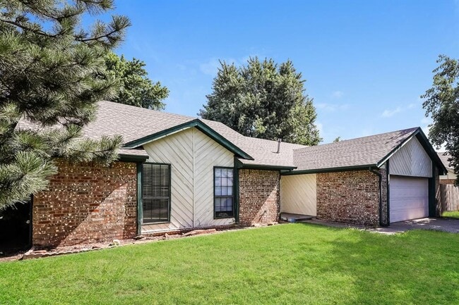2705 Pinto Trail in Edmond, OK - Building Photo - Building Photo