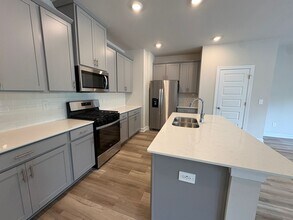 543 Crowder Pl in Piedmont, SC - Building Photo - Building Photo