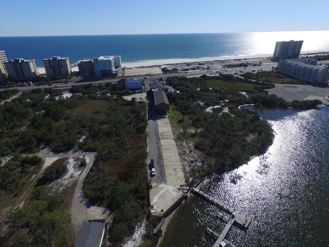 Island Dunes Resort in Orange Beach, AL - Building Photo - Building Photo