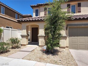 8782 Brindisi Park Ave in Las Vegas, NV - Building Photo - Building Photo