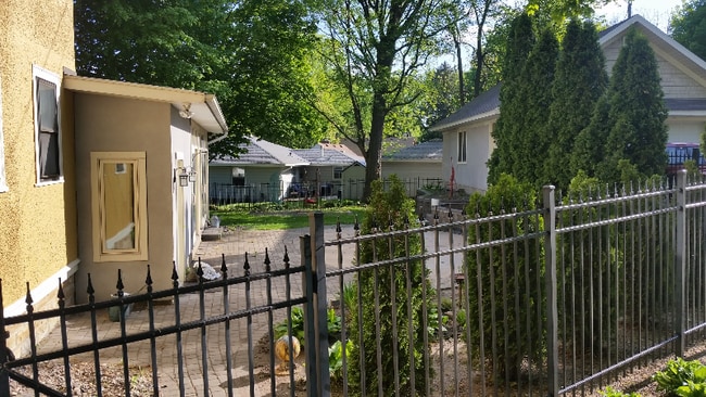 806 4th Ave SW in Faribault, MN - Building Photo - Building Photo