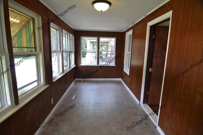 10 Boulder Ave in Joliet, IL - Foto de edificio - Building Photo