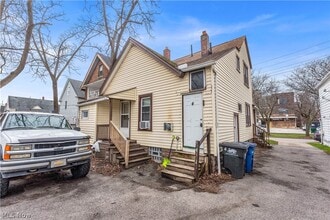 2113 Halstead Ave in Lakewood, OH - Building Photo - Building Photo