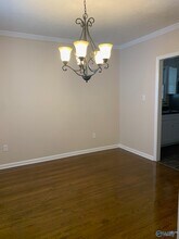 2465 Hine St S in Athens, AL - Foto de edificio - Building Photo