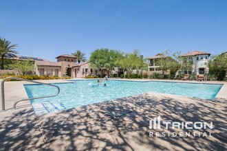12565 W Lindbergh Dr in Peoria, AZ - Building Photo - Building Photo