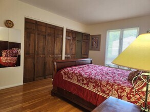 3 3 Hook Rd in Poughkeepsie, NY - Building Photo - Building Photo