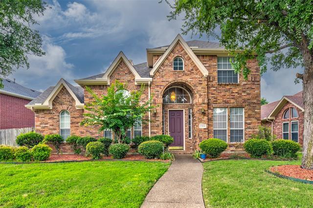 property at 2304 Greenview Dr