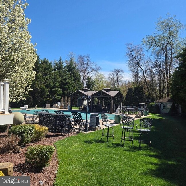 property at 3 Hillfield Ave