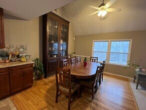 5010 Regent Dr in Brentwood, TN - Building Photo - Building Photo