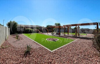 16227 North 21st St in Phoenix, AZ - Building Photo - Building Photo