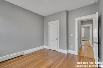 837 River St, Unit 1 in Boston, MA - Building Photo - Building Photo