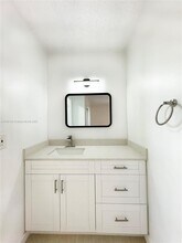 5958 NW 29th Pl in Sunrise, FL - Building Photo - Building Photo