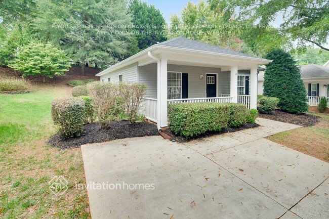 128 Pratt St in Belmont, NC - Foto de edificio - Building Photo