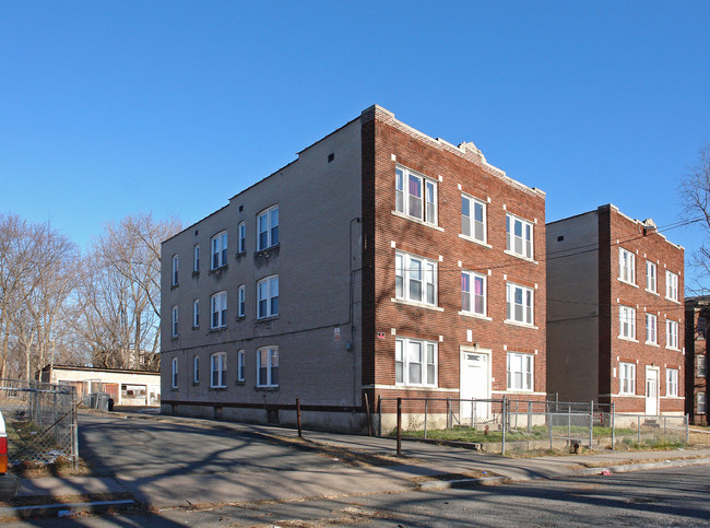 228-230 Mather St in Hartford, CT - Building Photo - Building Photo