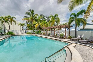 The Place at Davis Islands in Tampa, FL - Building Photo