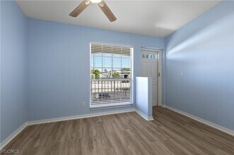 876 Gulf Pavillion Dr in Naples, FL - Building Photo - Building Photo