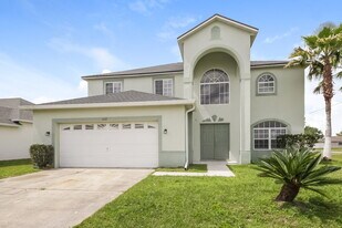 553 Brentford Ct in Kissimmee, FL - Building Photo