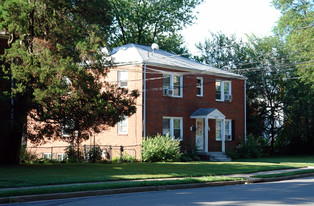 307 Shirley St Apartments