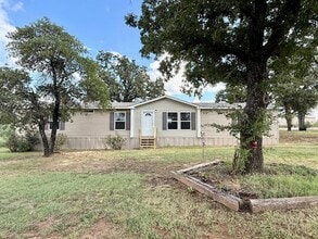 2529 Cardinal Rd in Ardmore, OK - Building Photo - Building Photo