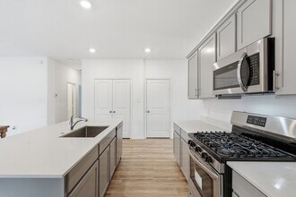 2822 Paradise Rdg Wy in Conroe, TX - Building Photo - Building Photo