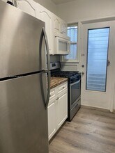 6805 Abbott Ave in Miami Beach, FL - Building Photo - Building Photo