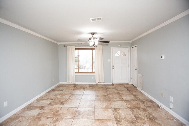 2617 Peach Tree Dr in Little Rock, AR - Building Photo - Building Photo