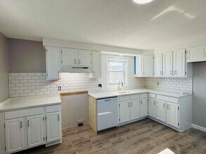 133 Bellingham St-Unit -2 in Chelsea, MA - Building Photo - Building Photo