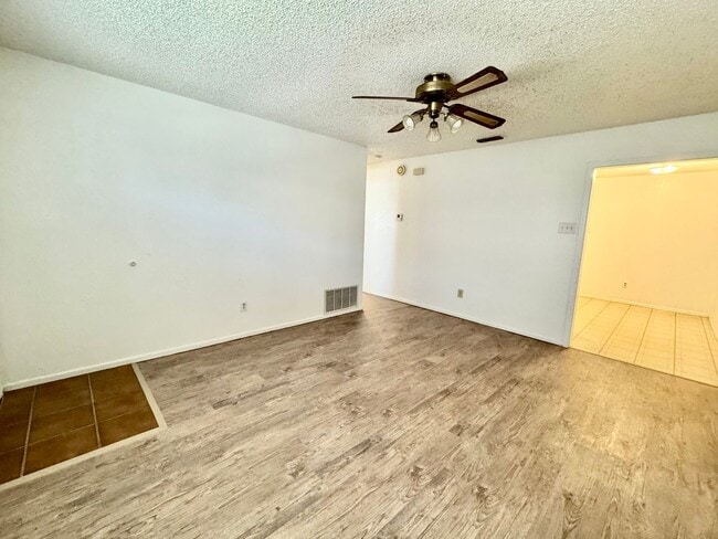 6509 21st St in Lubbock, TX - Building Photo - Building Photo