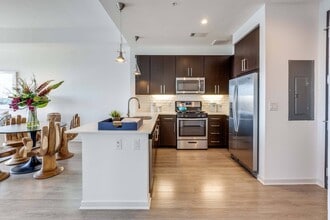 Vantage Med Center in Houston, TX - Building Photo - Interior Photo