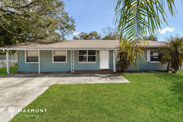 1215 N Nowell St in Orlando, FL - Building Photo