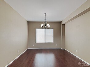 10117 W Luxton Ln in Tolleson, AZ - Building Photo - Building Photo